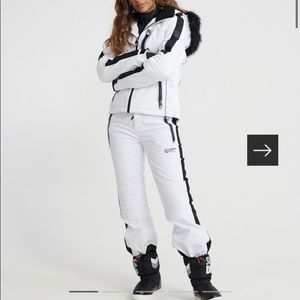 Women snowboarding jacket